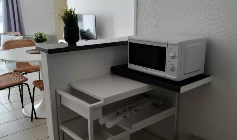 ベッドアンドブレックファースト L Appart   Adriae Home