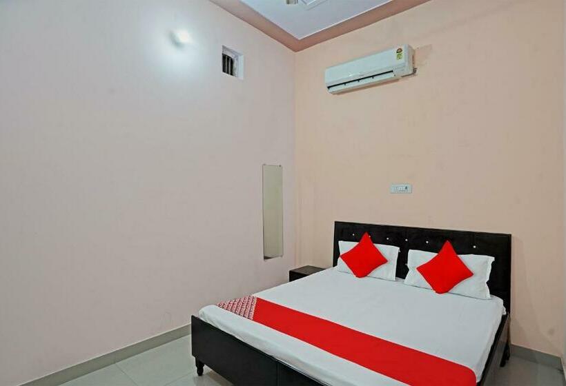 Hotel Oyo Flagship As