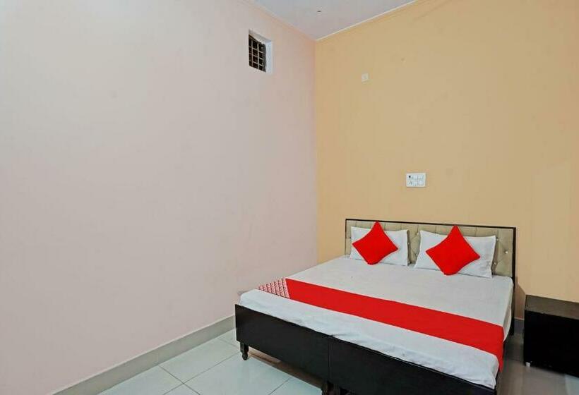 Hotel Oyo Flagship As