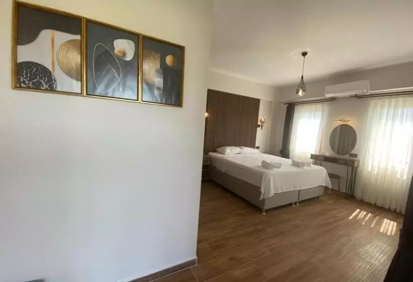 Tinos Otel & Bağ Evi 12 Yaş üstü