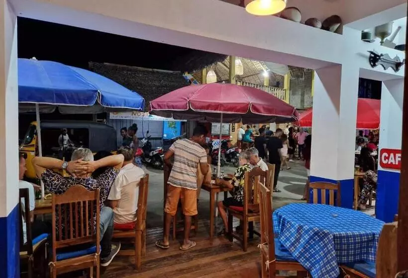 هتل De La Plage