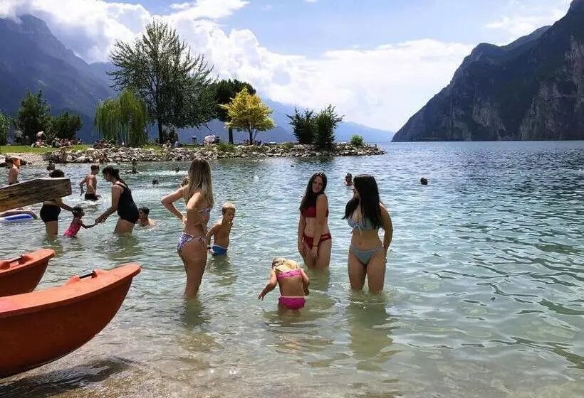 Hotelli Miramonti