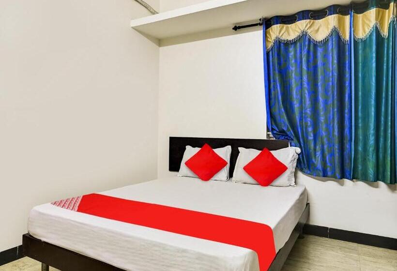 ホテル O A K Residency