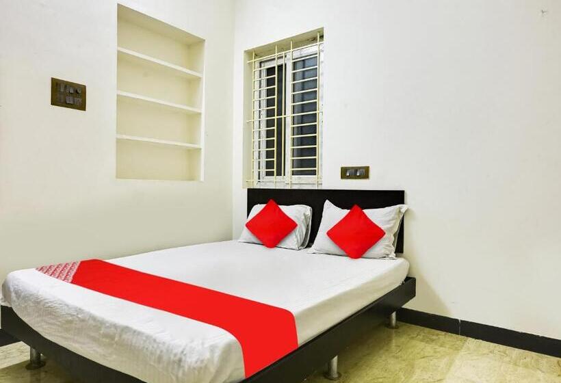 ホテル O A K Residency