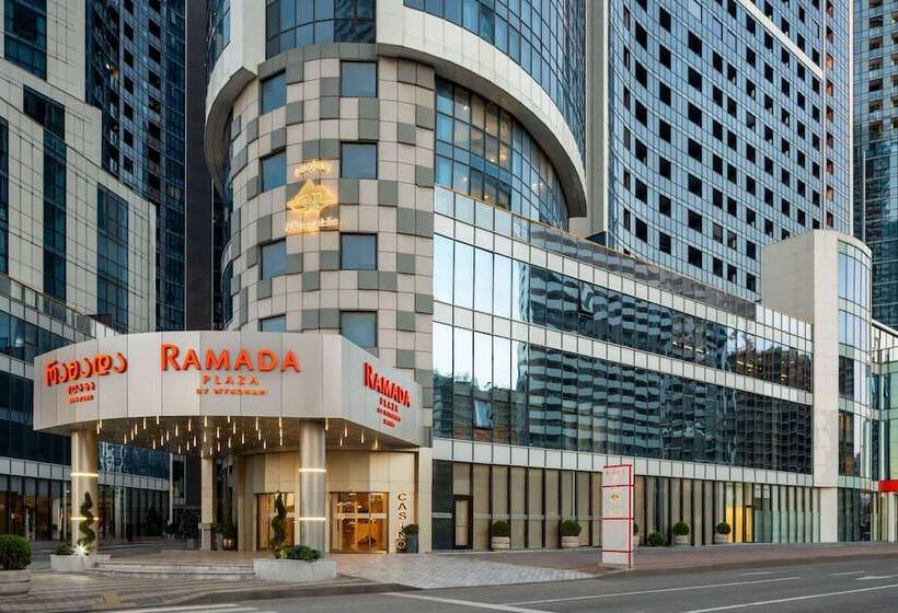 هتل Ramada Plaza By Wyndham Batumi & Casino