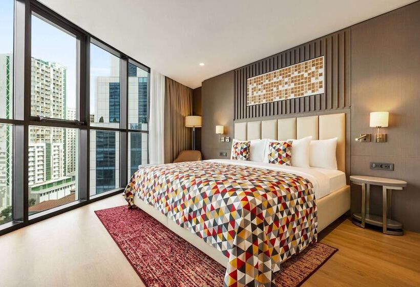 هتل Ramada Plaza By Wyndham Batumi & Casino