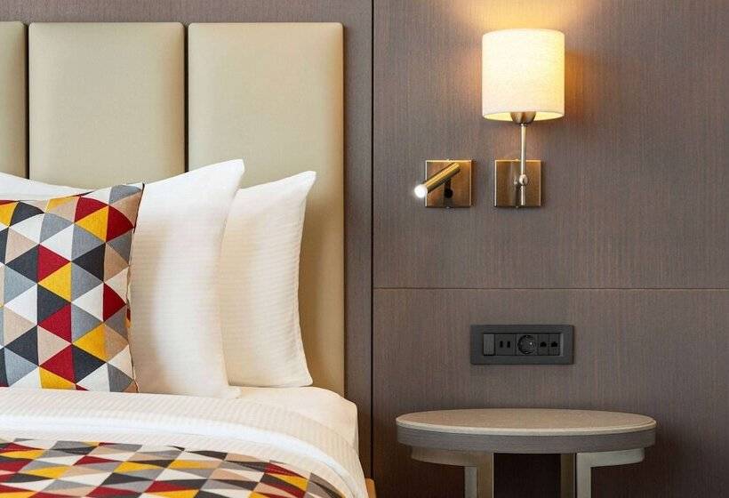 هتل Ramada Plaza By Wyndham Batumi & Casino