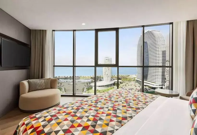 هتل Ramada Plaza By Wyndham Batumi & Casino