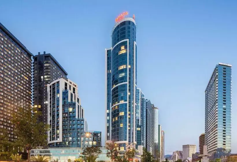هتل Ramada Plaza By Wyndham Batumi & Casino