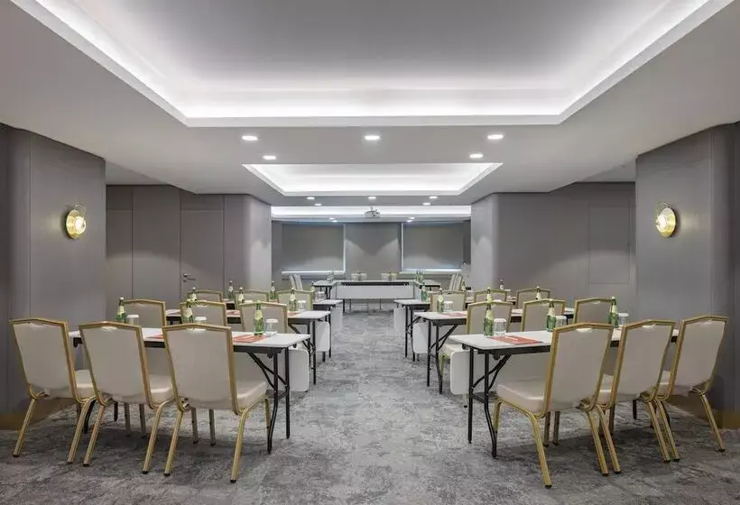 هتل Ramada Plaza By Wyndham Batumi & Casino