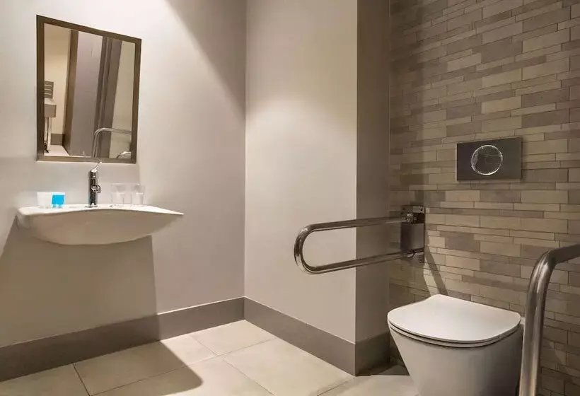 هتل Ramada Plaza By Wyndham Batumi & Casino