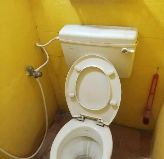 Majatalo Ilamathi Hostel