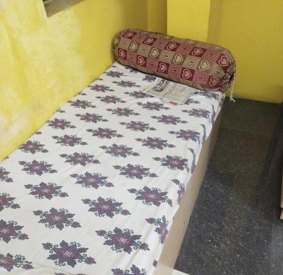 Pensjonat Ilamathi Hostel