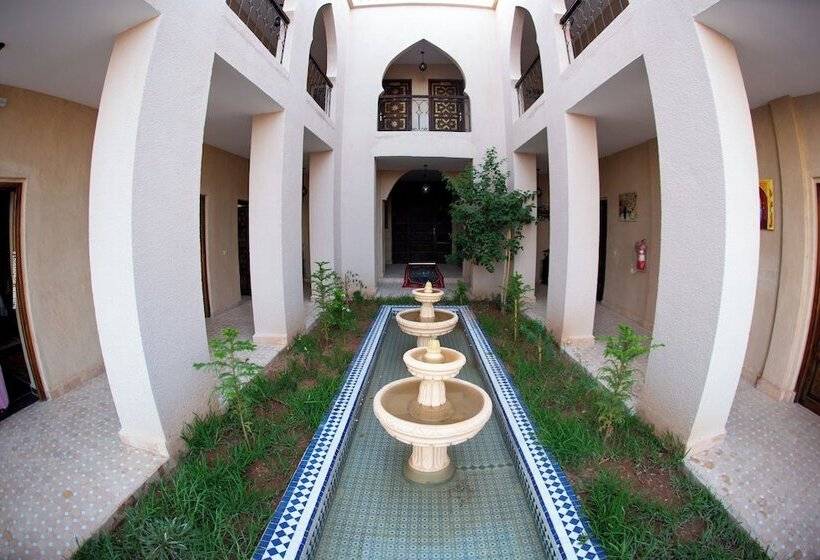 펜션 Maison D Hôtes Iminigran & Spa