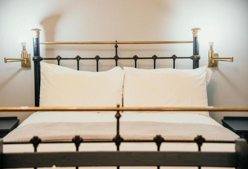 بنسيون Schoemansrus