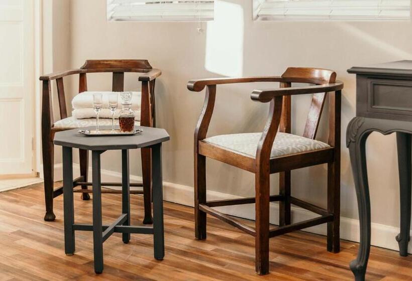 بنسيون Schoemansrus