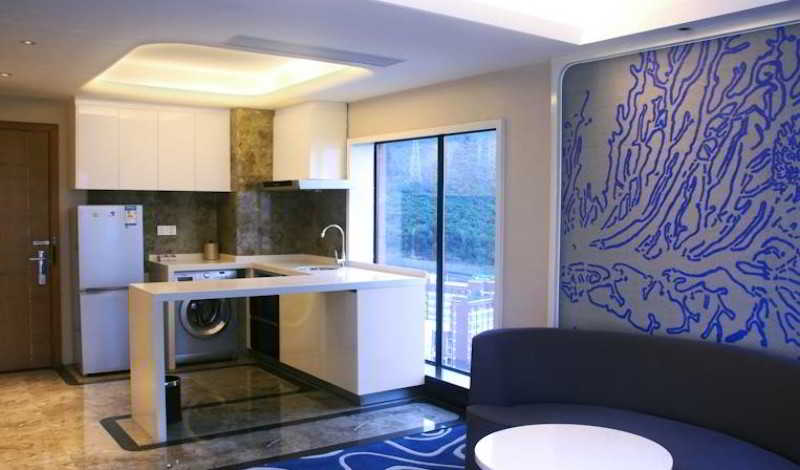 Haohai Hotel And Residence