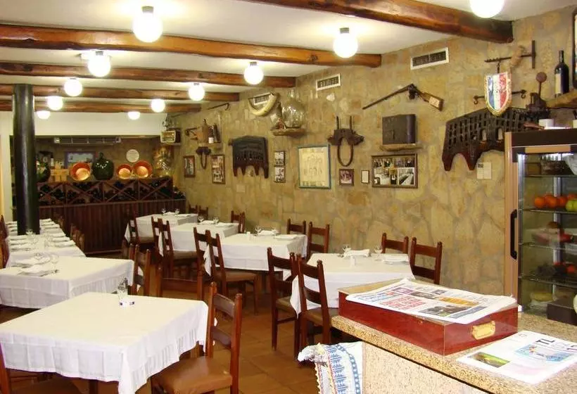 Hotelli Albano