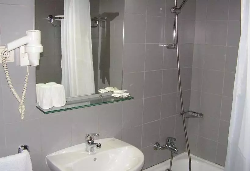 Hotelli Albano