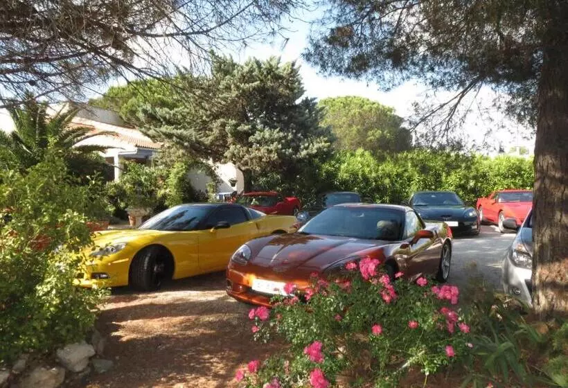 ホテル Des 4 Vents Esprit Camargue