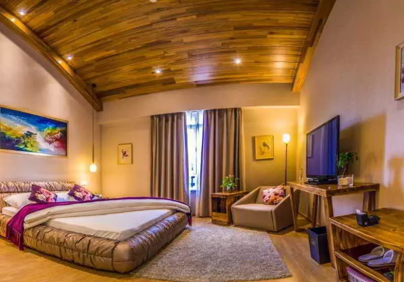 Hotel Finity