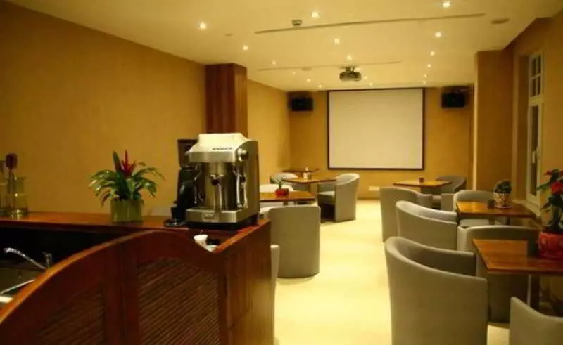 Hotel Finity