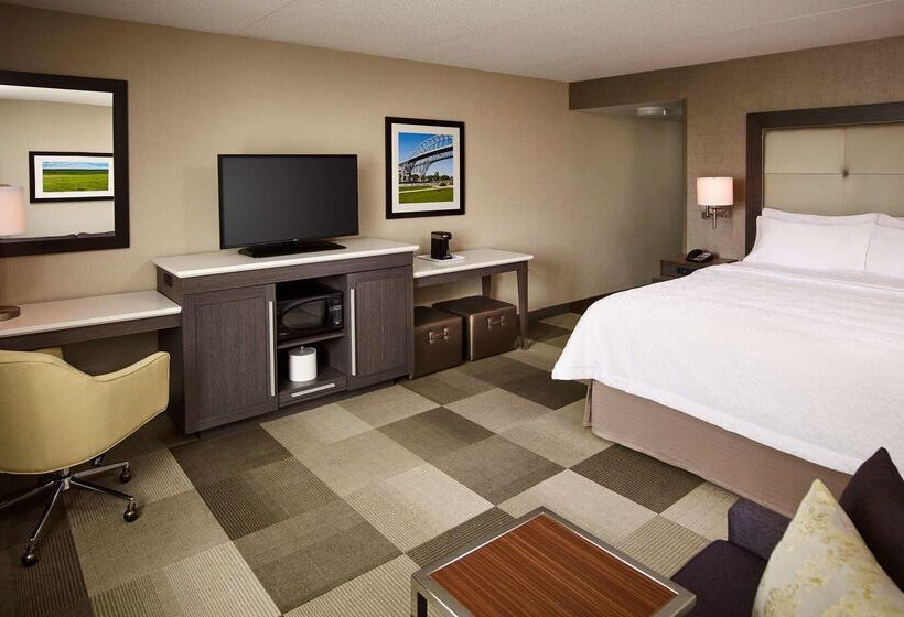 فندق Hampton Inn By Hilton Sarnia/point Edward