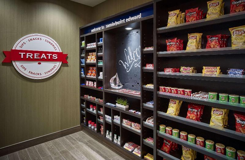 فندق Hampton Inn By Hilton Sarnia/point Edward