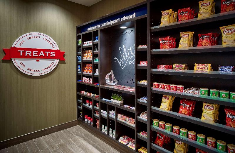 فندق Hampton Inn By Hilton Sarnia/point Edward