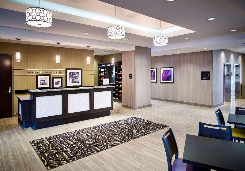 فندق Hampton Inn By Hilton Sarnia/point Edward