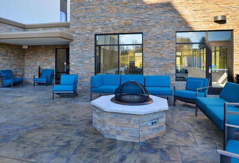 ホテル Hampton Inn & Suites Albanyeast Greenbush