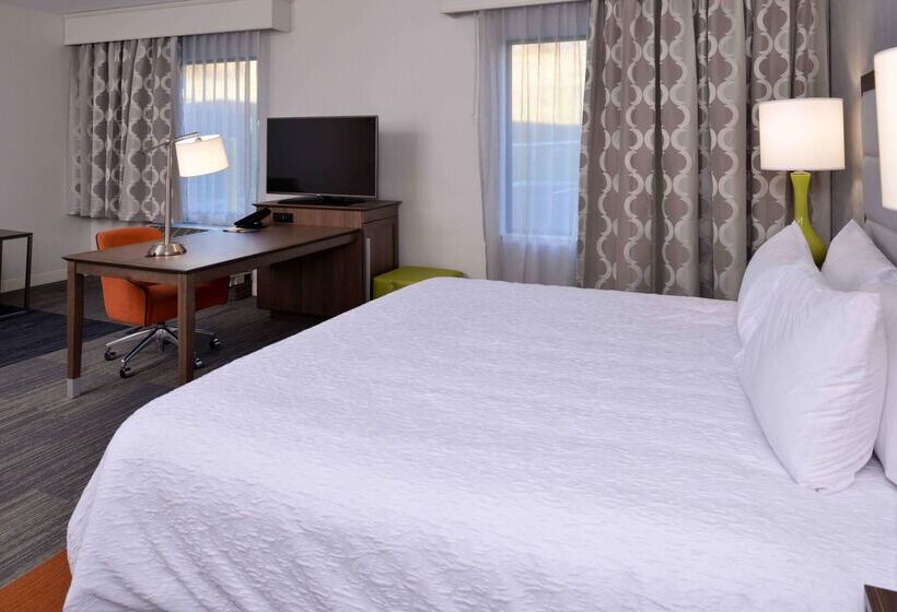 ホテル Hampton Inn & Suites Albanyeast Greenbush