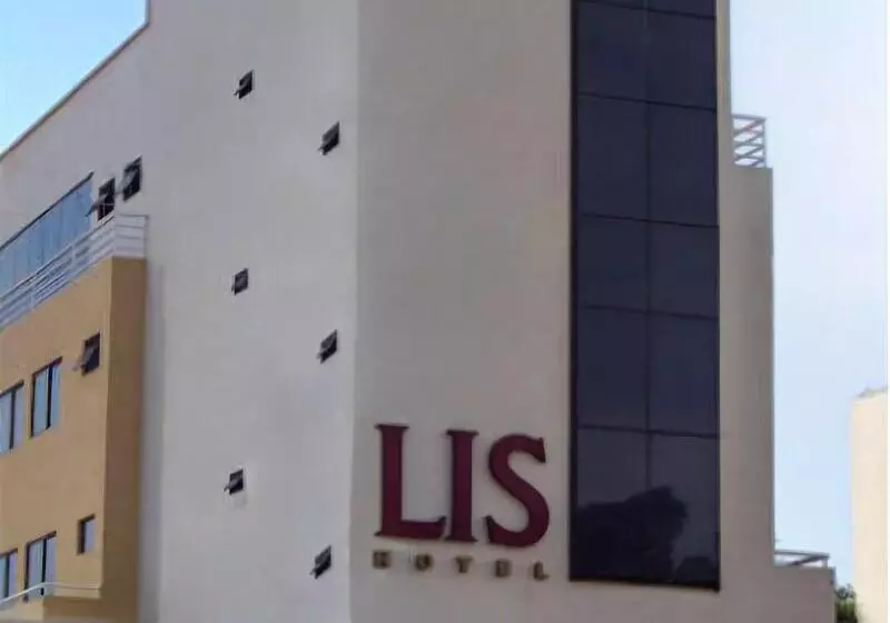 ホテル Lis