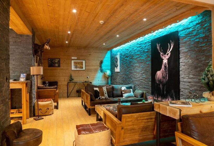 בית מלון כפרי Montana Chalet Hôtel & Spa