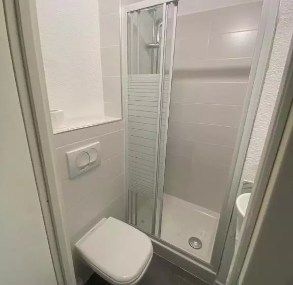 ホテル My Kb Hôtel Montélimar