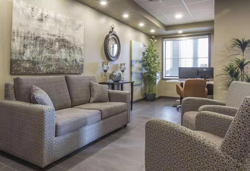 ホテル Quality Inn & Suites