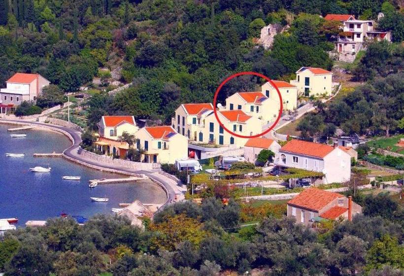 בית מלון כפרי St. Pieters - Villa Cloe