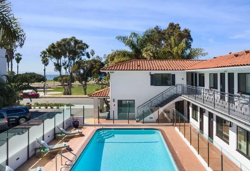 Motelli Blue Sands Inn, A Kirkwood Collection
