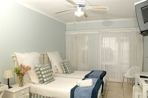 פנסיון Flamingo Lodge