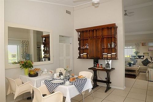 פנסיון Flamingo Lodge