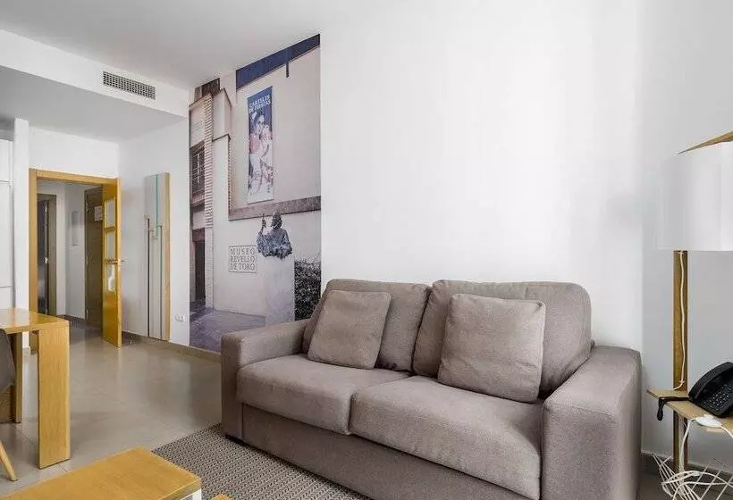 Suites Del Pintor