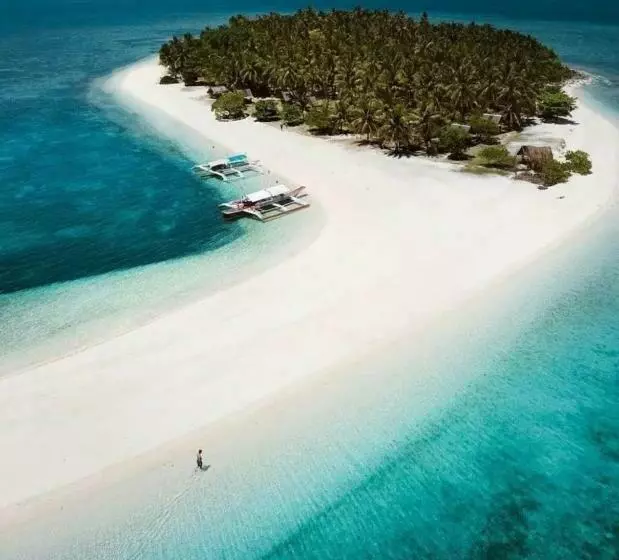Retkeilymaja Paradise Paje Lodge