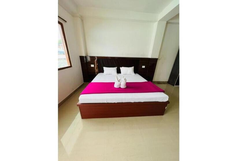 Hotel Sea Shore Residency