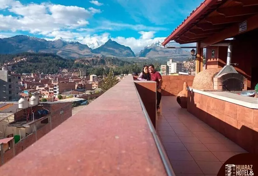 هتل De Turistas Huaraz Habitación Share   Dormitorio