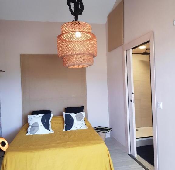 بنسيون La Poussinière