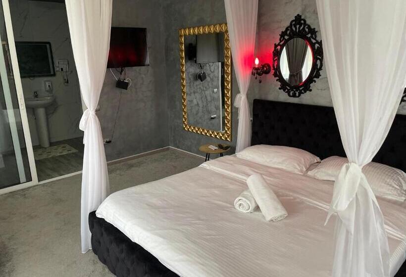 Hotel La Protap Calimanesti