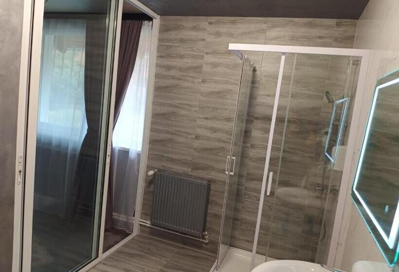 Hotel La Protap Calimanesti