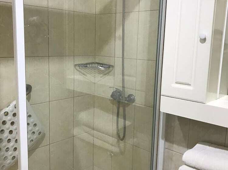 هتل Y Cabañas Huallilemu Sur   Caja Los Andes