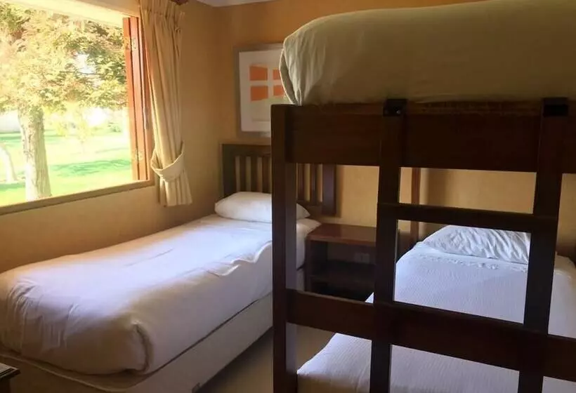 Hotelli Y Cabañas Huallilemu Sur   Caja Los Andes