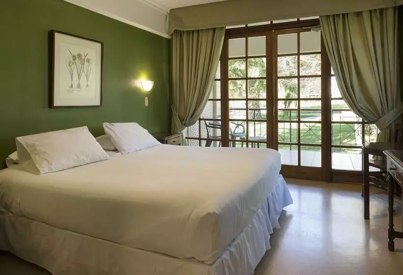 Hotelli Y Cabañas Huallilemu Sur   Caja Los Andes